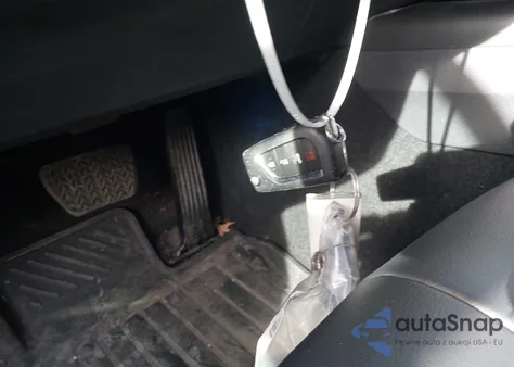 2024 Toyota Camry Se z USA, uszkodzony, nr VIN 4T1G11BK2RU111179